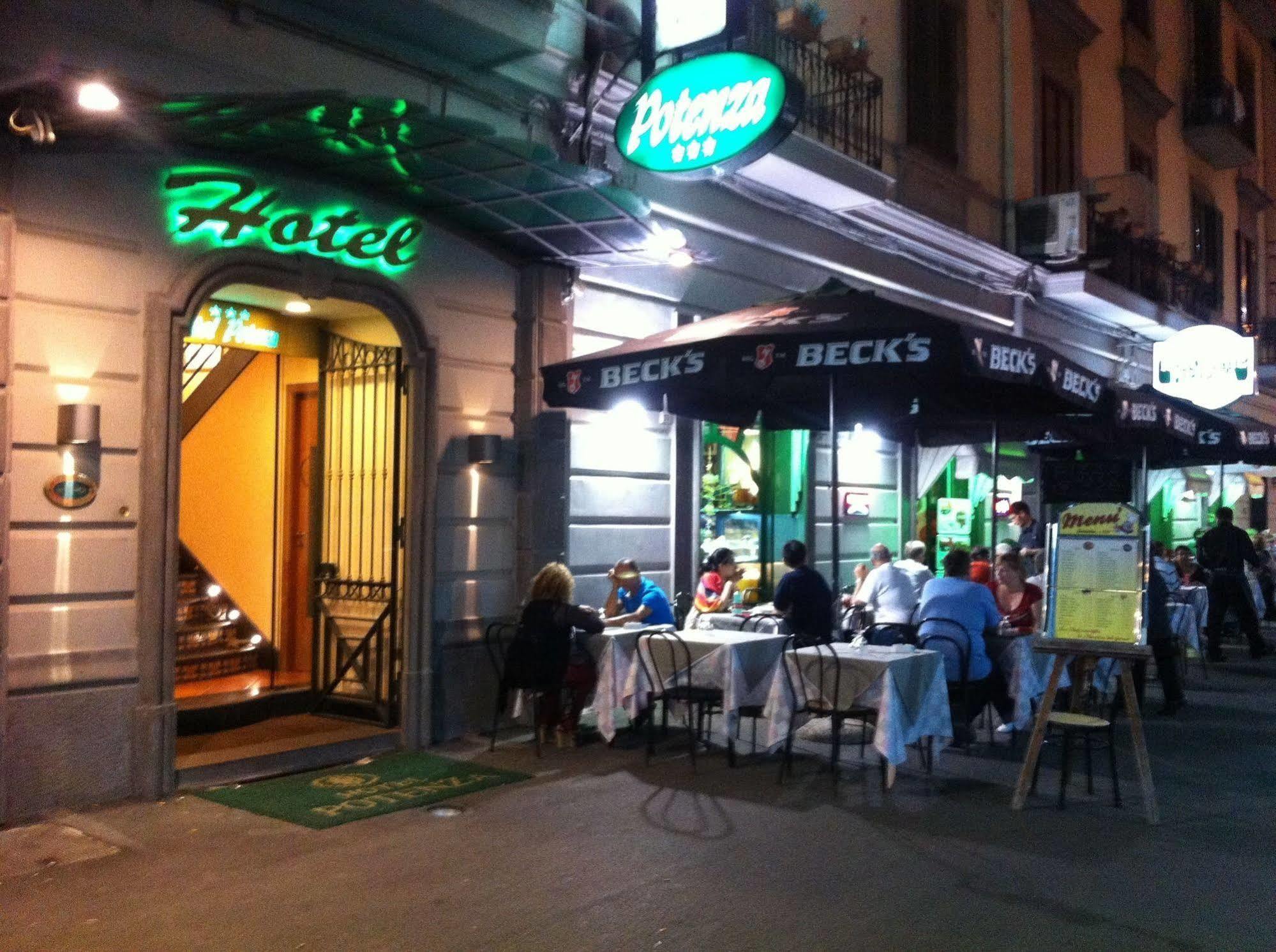 Hotel Potenza Naples Luaran gambar