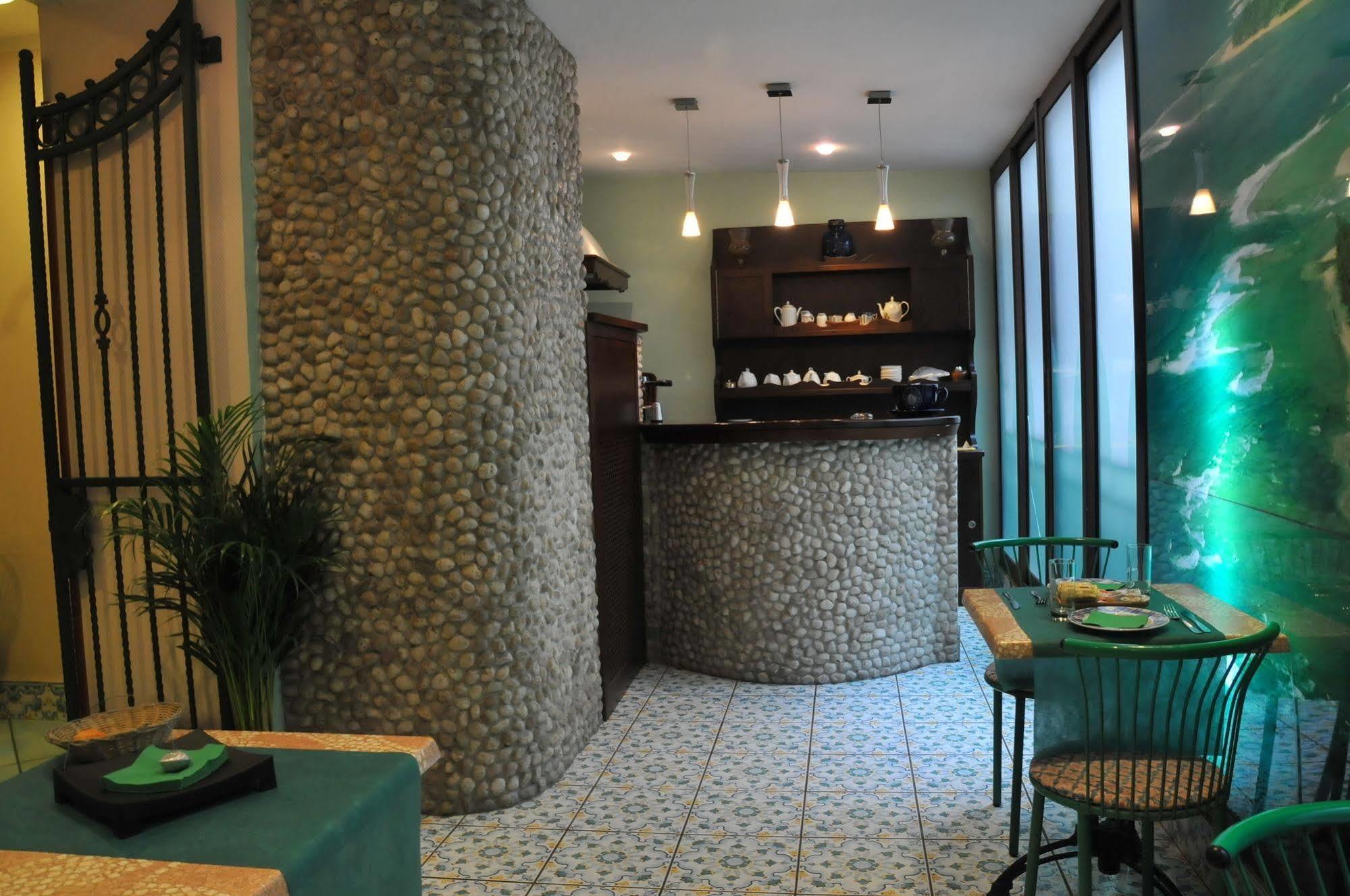 Hotel Potenza Naples Luaran gambar